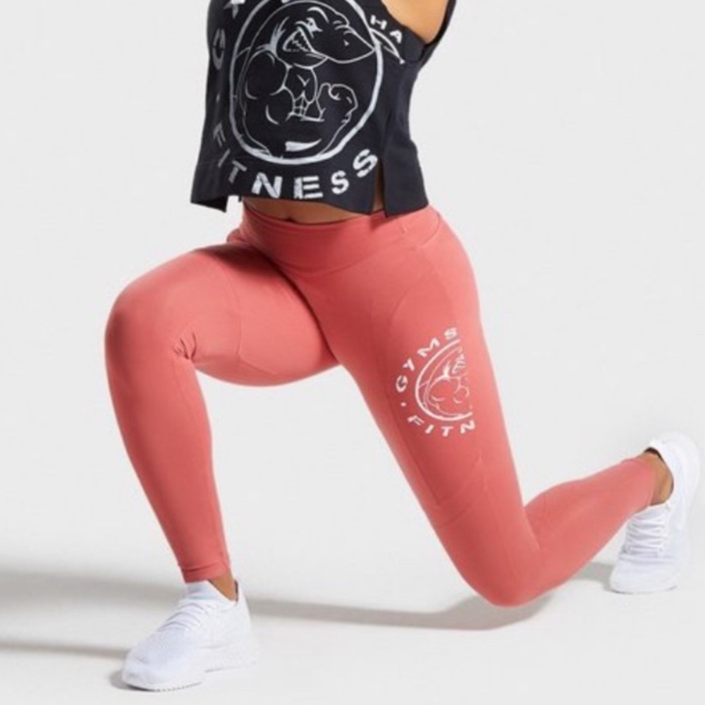 HP 🎉 Gymshark Coral Workout Leggings